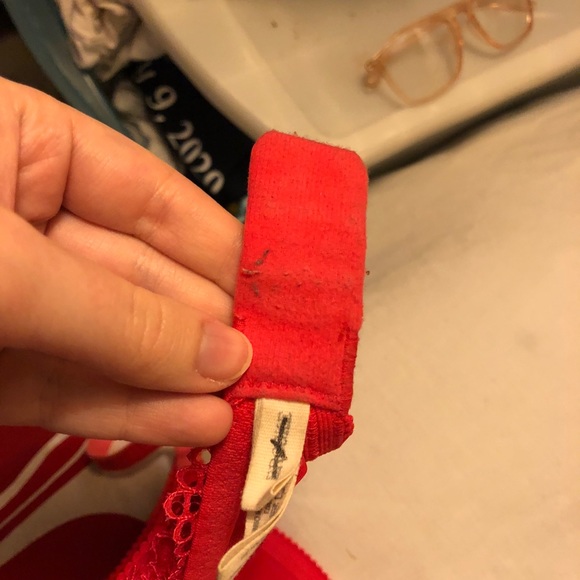 Gilly Hicks Pink Push Up Bra - Picture 5 of 5